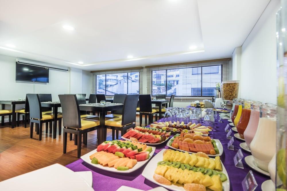 Travelers Obelisco Apartamentos Богота Екстер'єр фото