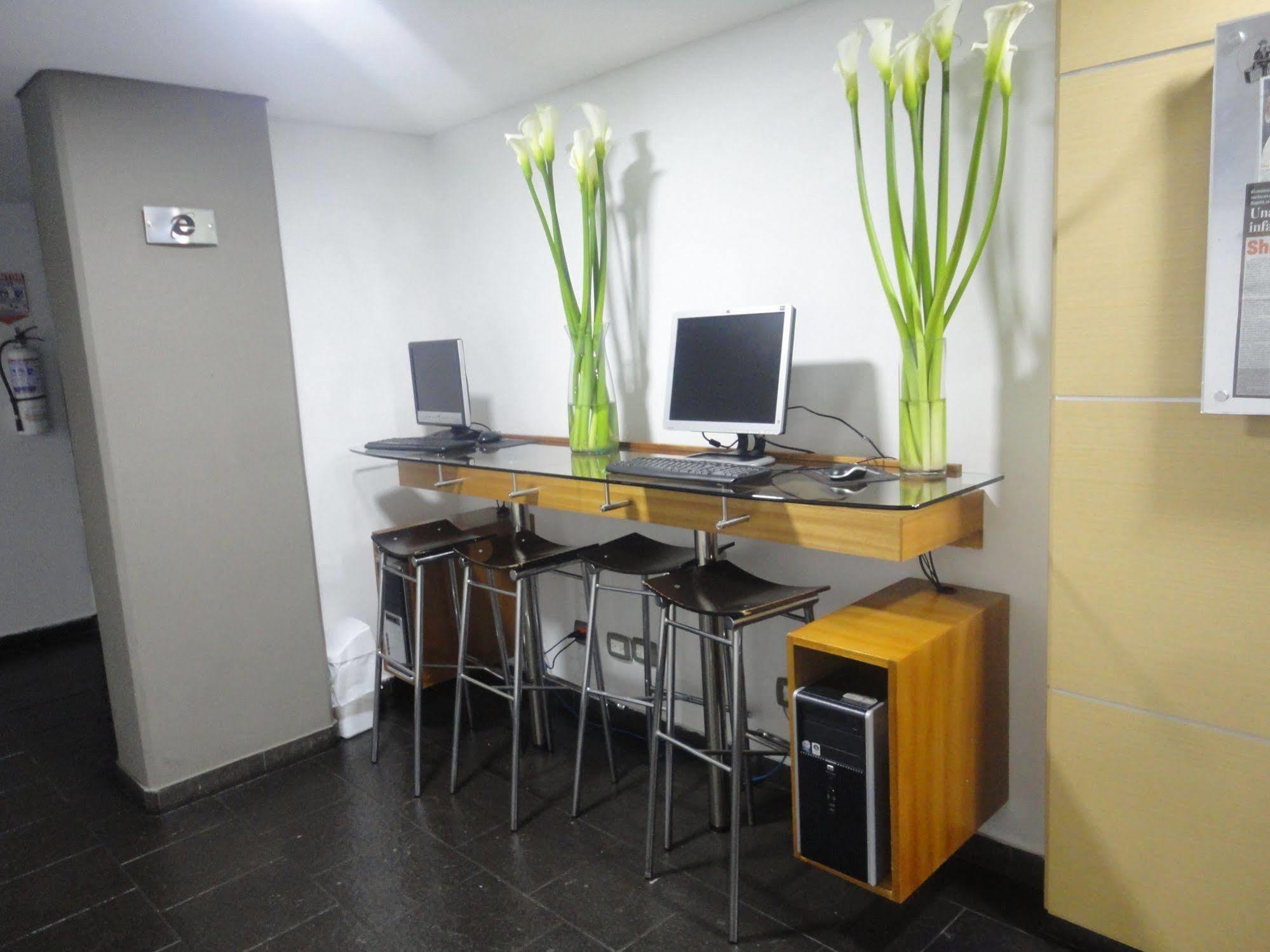 Travelers Obelisco Apartamentos Богота Екстер'єр фото